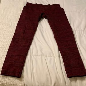 Maroon fleece lined leggings